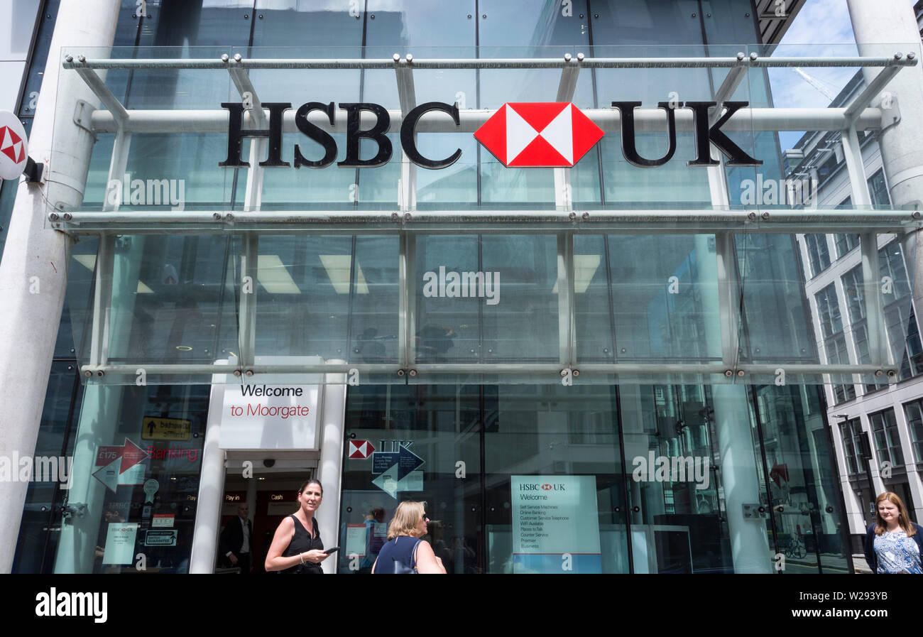 Signage outside HSBC bank, City of London, London, UK Stock Photo