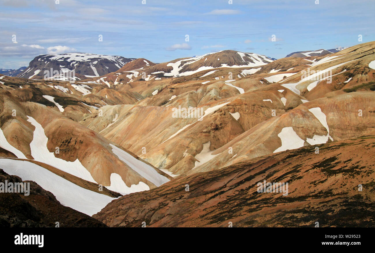 Beautiful rugged mountains hi-res stock photography and images - Alamy