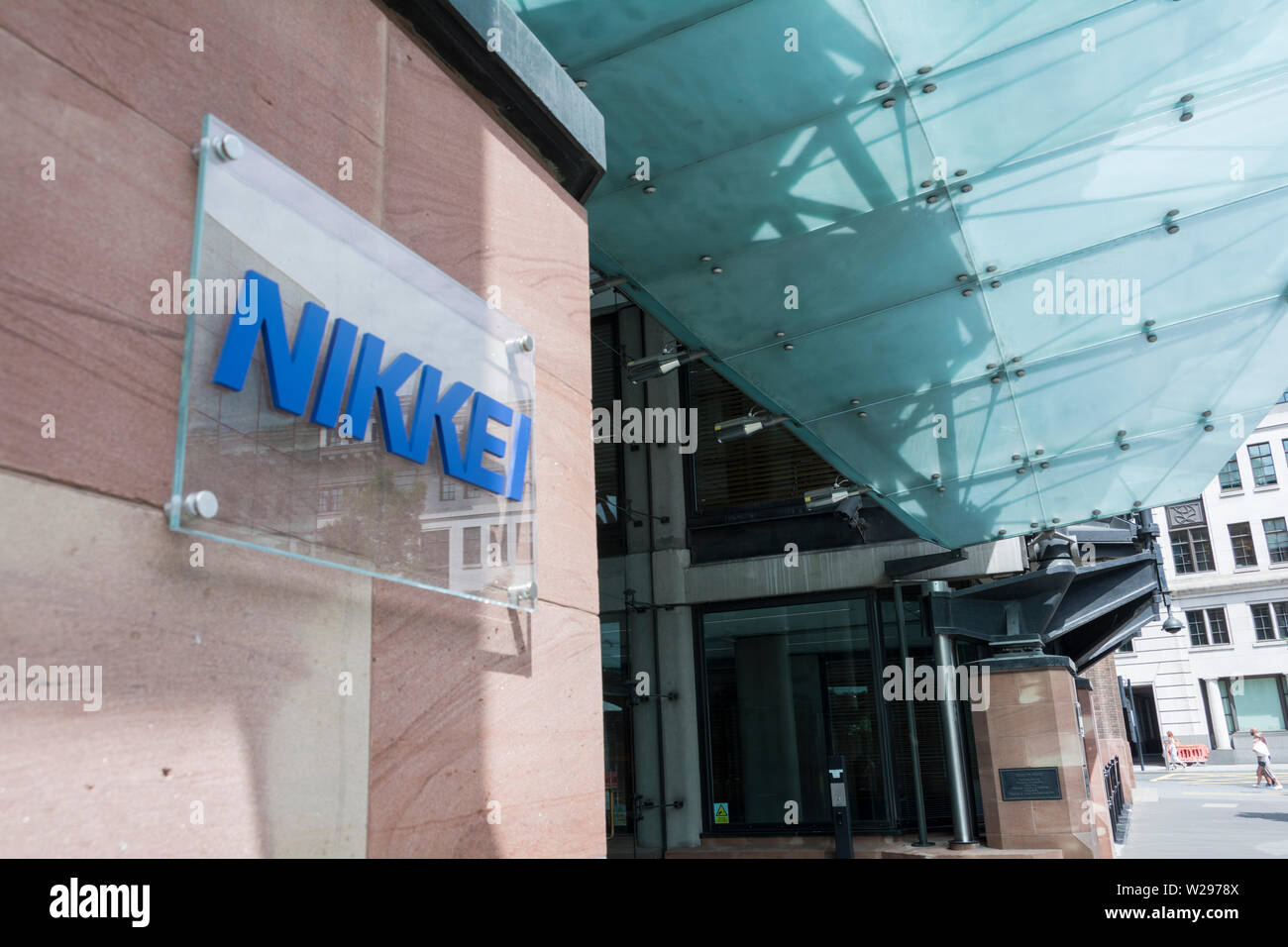 Nike head store office uk