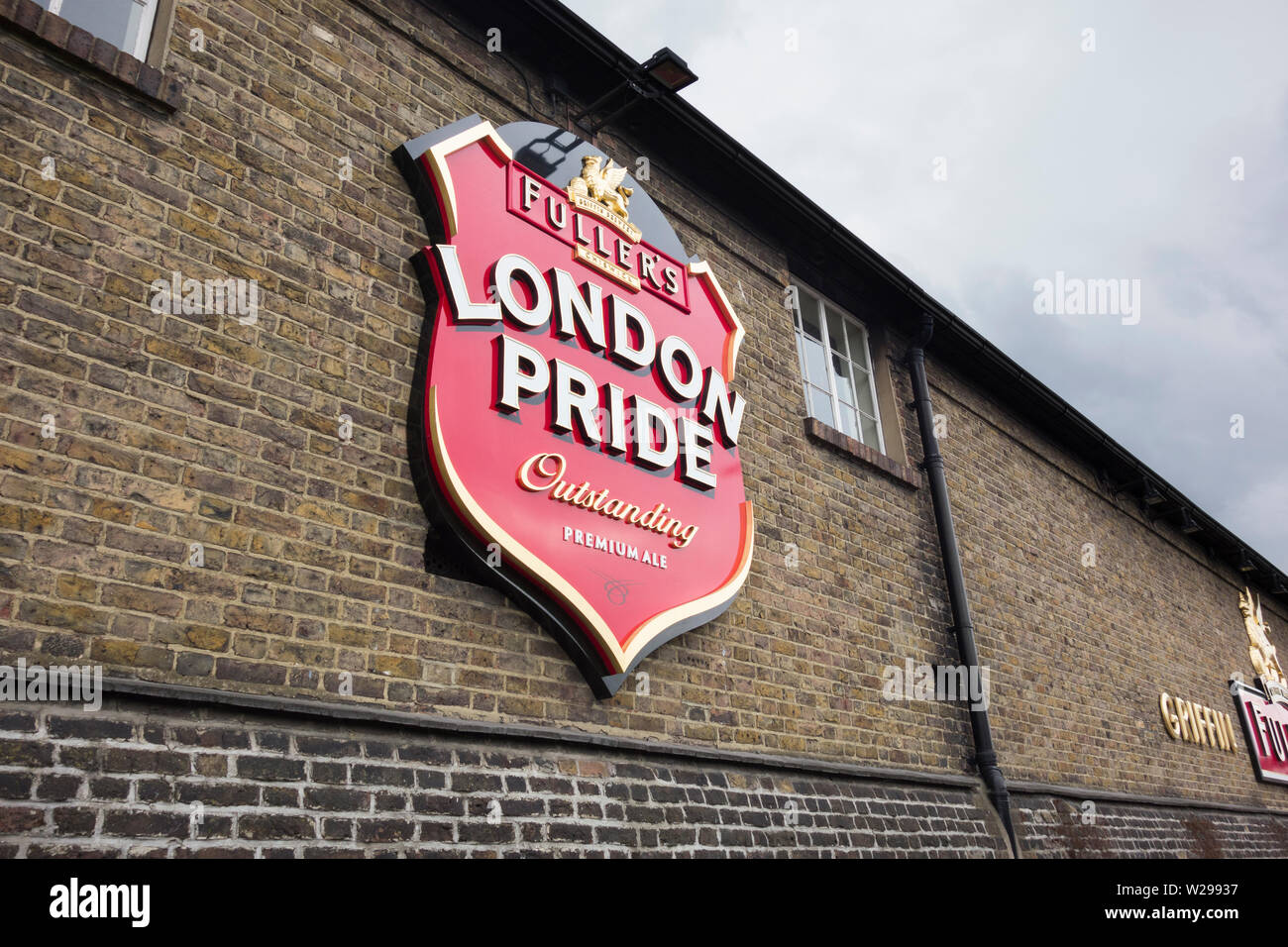 Fuller's Brewery Chiswick Fuller, Smith & Turner Griffin Brewery in