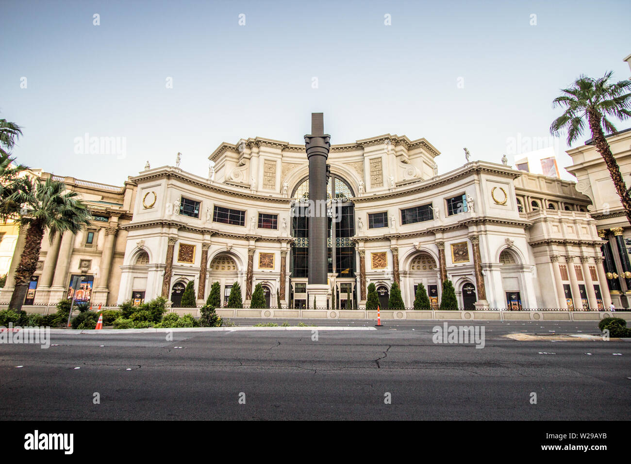 Las vegas shops hi-res stock photography and images - Alamy