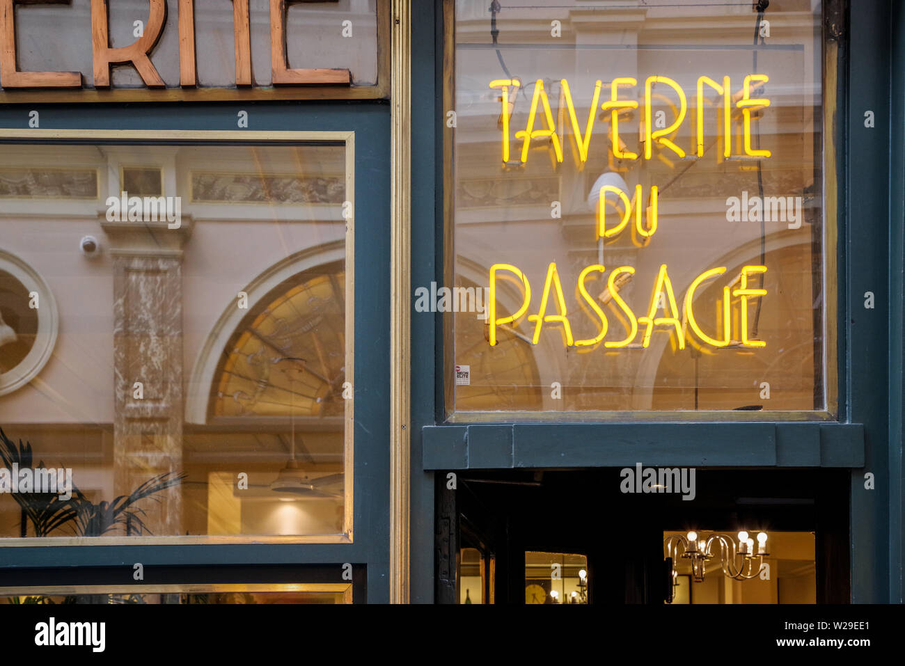 Taverne du Passage in Galeries Royales Saint-Hubert shopping arcade in central Brussels, Belgium Stock Photo