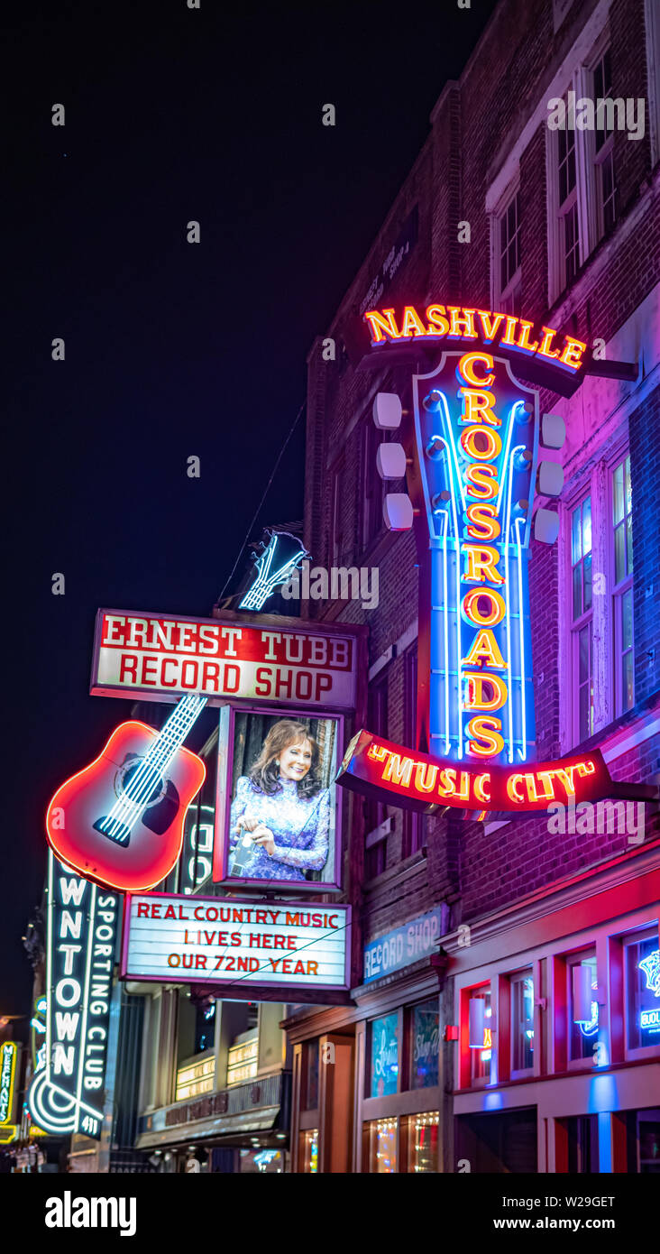 2019 Nashville Skyline Broadway High Resolution Stock Photography and