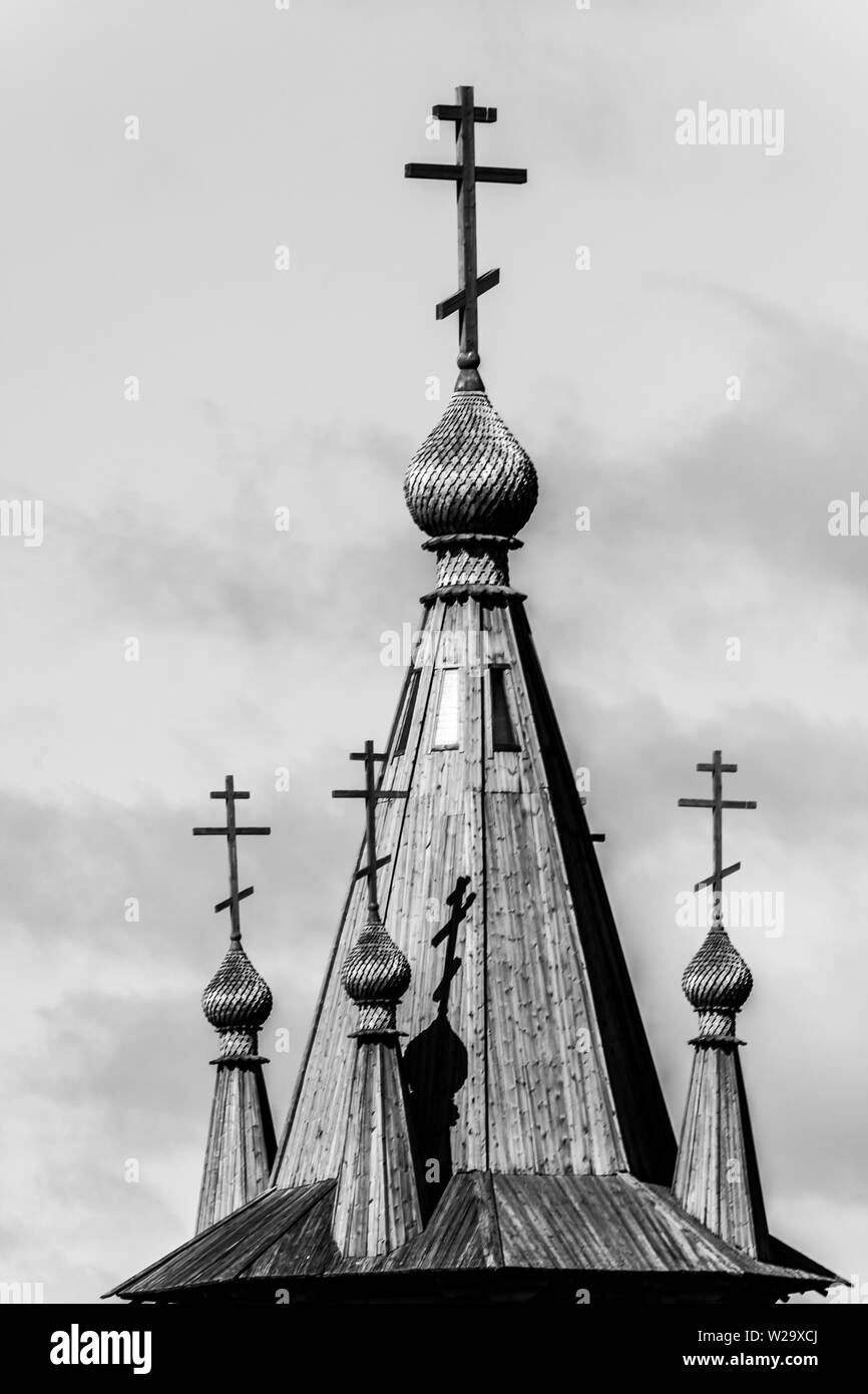 Traditional russian architecture. Close up image of dome of orthodox wooden chapel. Republic of Karelia, Russia Stock Photo