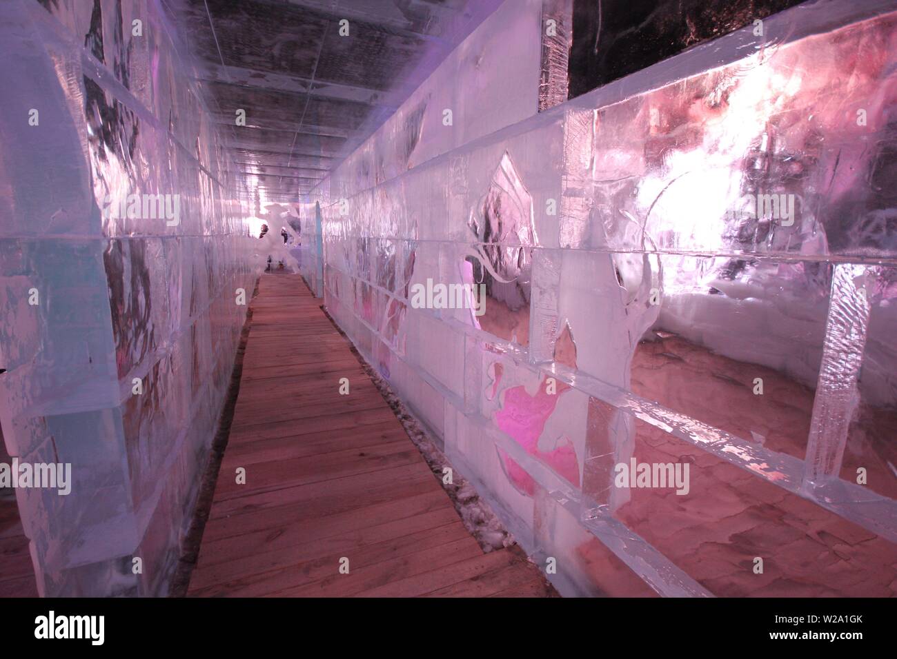 Ice sculpture festival in Bruges, Belgian Stock Photo Alamy