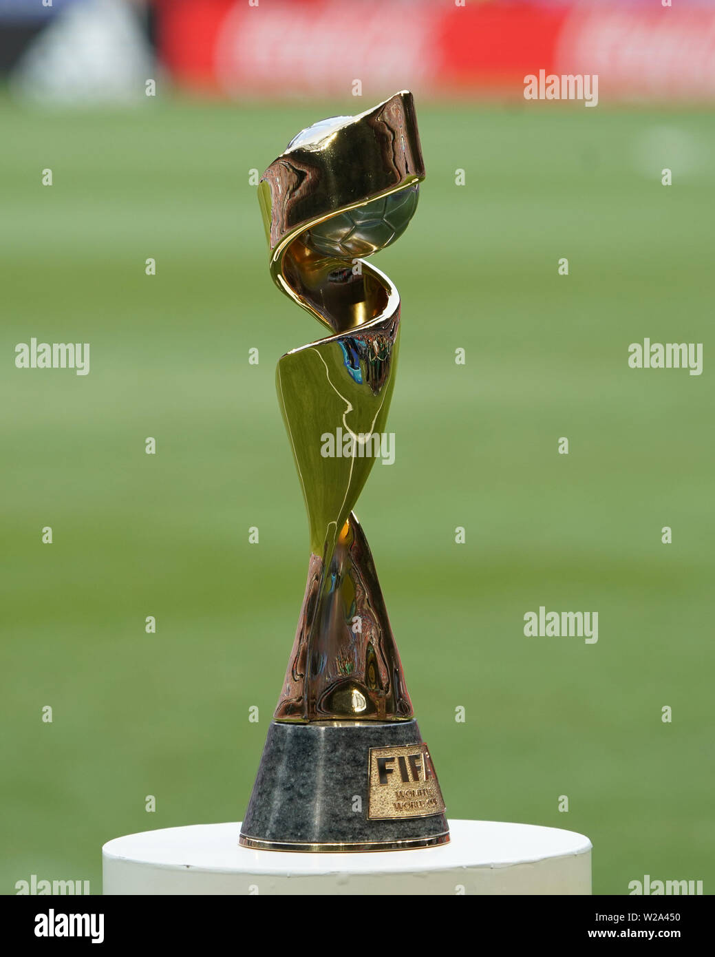 Fifa world cup trophy hi-res stock photography and images - Alamy