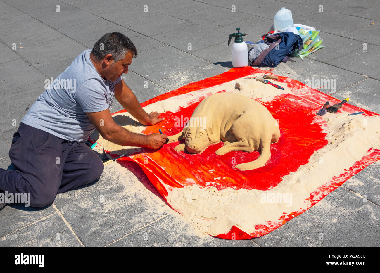 Statue of man and dog hires stock photography and images Alamy