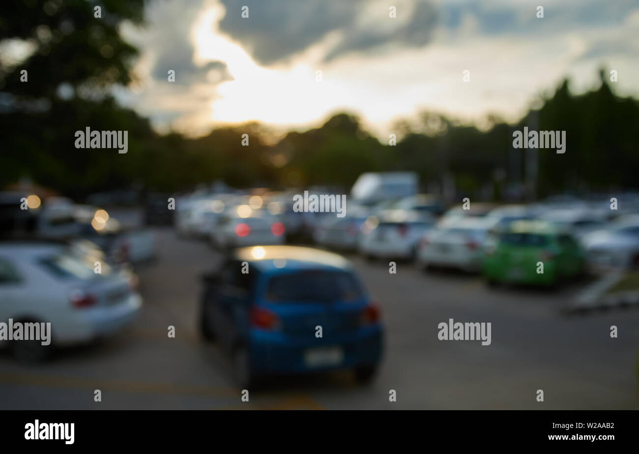 Blurred outdoor park scene in hi-res stock photography and images - Alamy