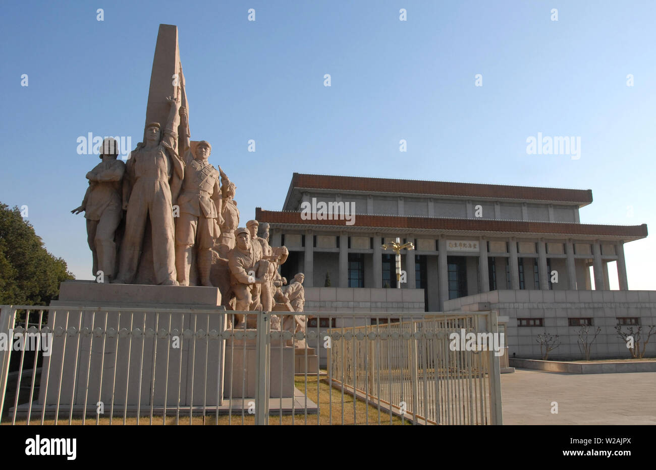 Revolutionary Monument In Front Of The Mausoleum Of Mao Zedong Chairman Mao In Tiananmen Square Beijing Tiananmen Square Mausoleum Of Mao Beijing Stock Photo Alamy