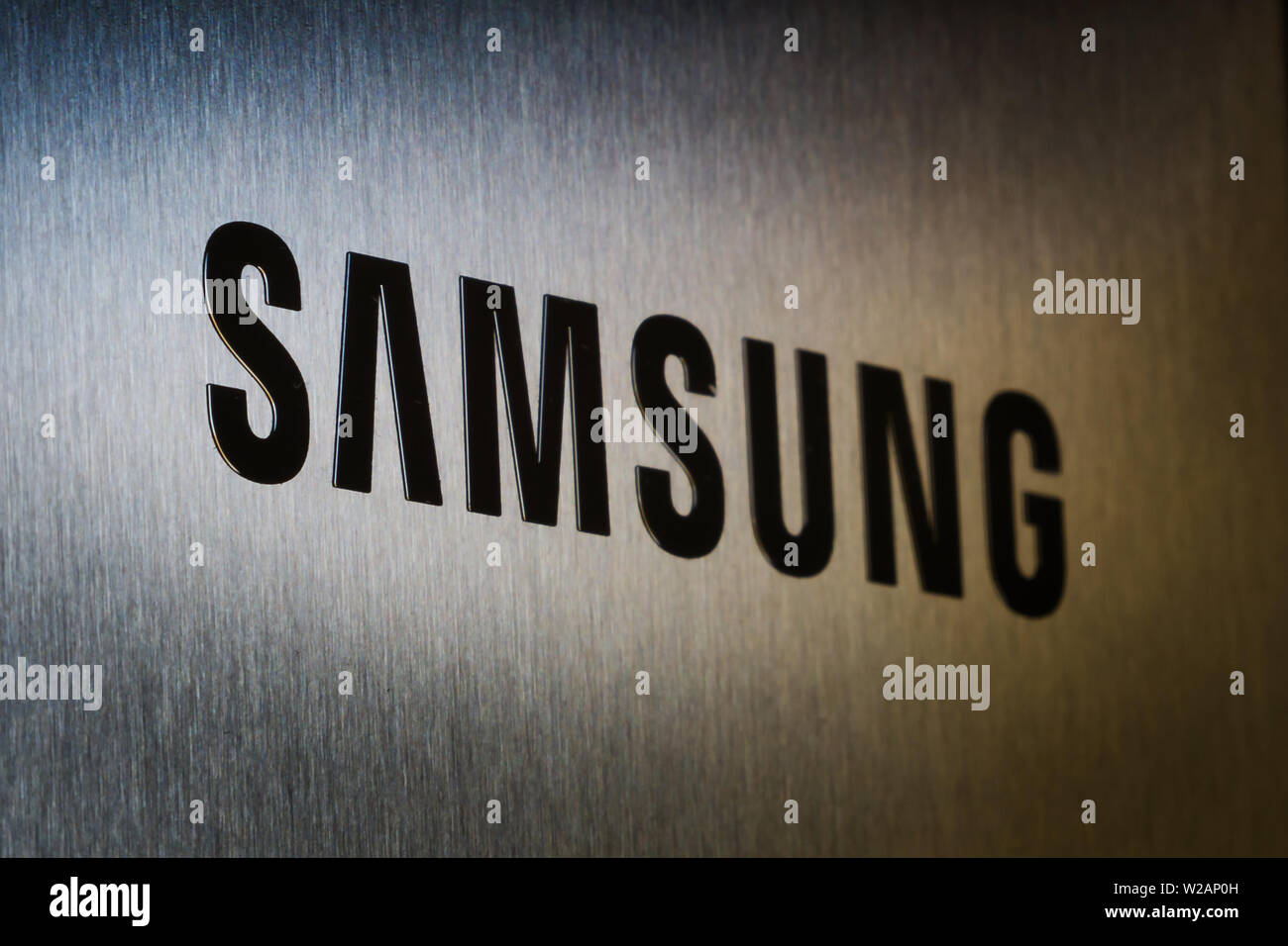 samsung logo silver