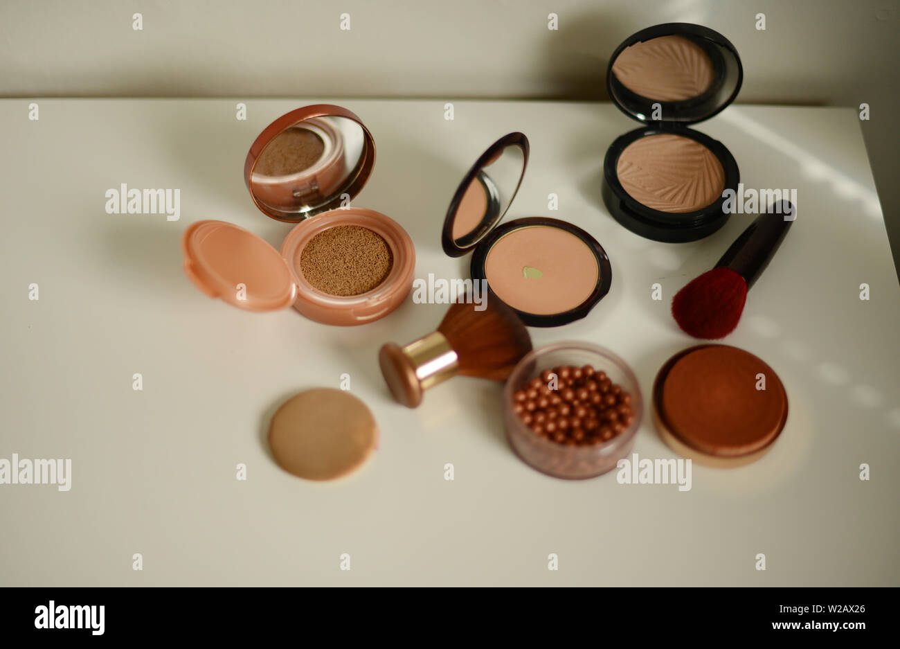 highlighter compact powder