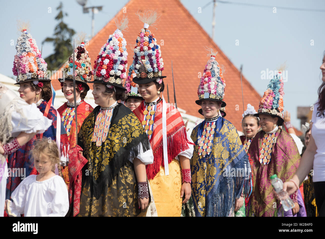 Dakovo, Croatia. 7th July, 2019. People in traditional costumes take part in the 53rd Dakovacki vezovi festival in Dakovo, Croatia, on July 7, 2019. Dakovacki vezovi festival, one of the major cultural events in Croatia, presents traditional costumes and performances. Credit: Dubravka Petric/Xinhua/Alamy Live News Stock Photo