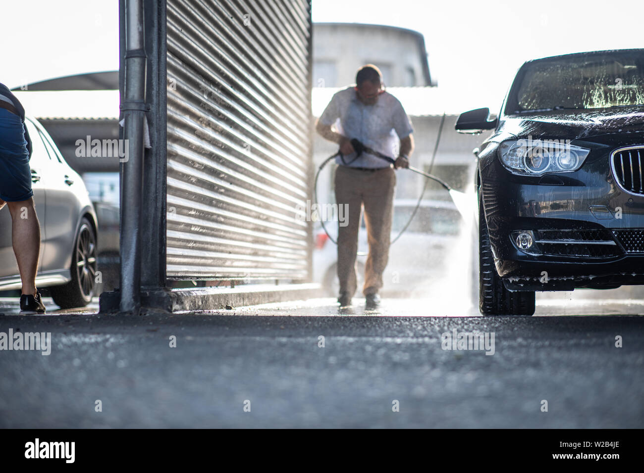 Car owners maintenance hires stock photography and images Alamy