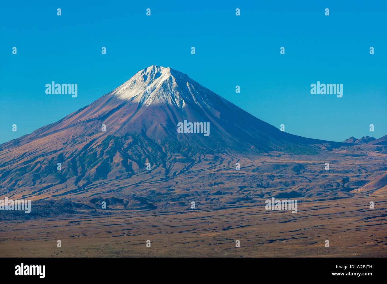 Armenia, Yerevan, Ararat plain, Mount Ararat viewed from Khor Virap
