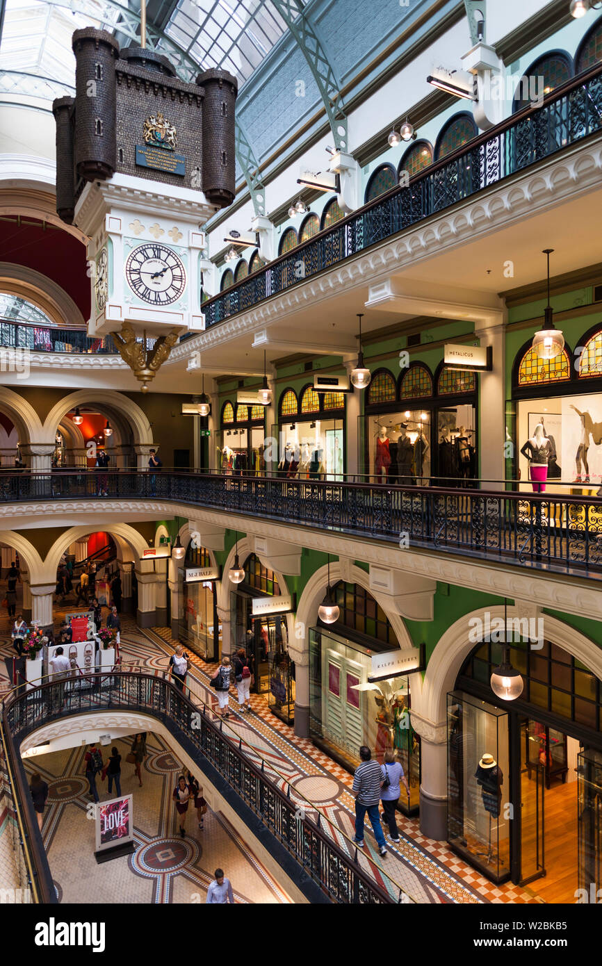 People qvb hi res stock photography and images Alamy