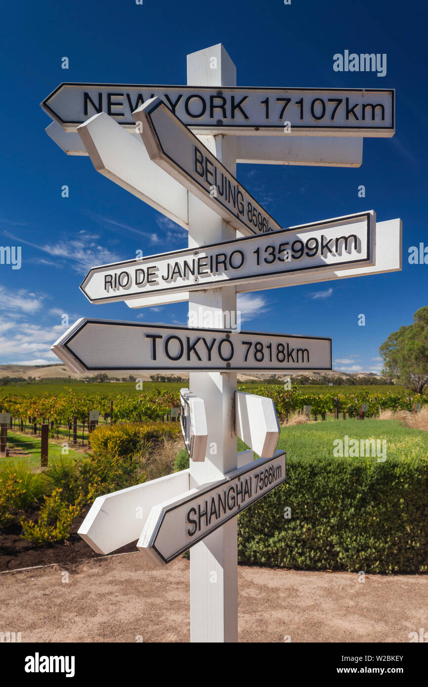 Australia, South Australia, Barossa Valley, Rowland Flat, Jacob's Creek Winery, visitor center, directional signs Stock Photo