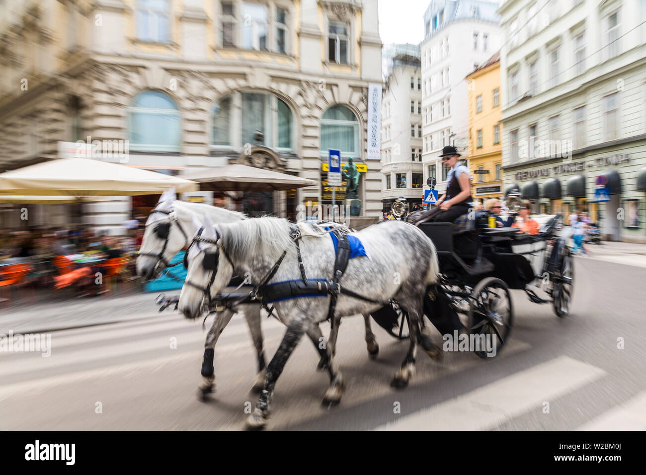 Horse & carriage ride, Vienna, Austria Stock Photo Alamy