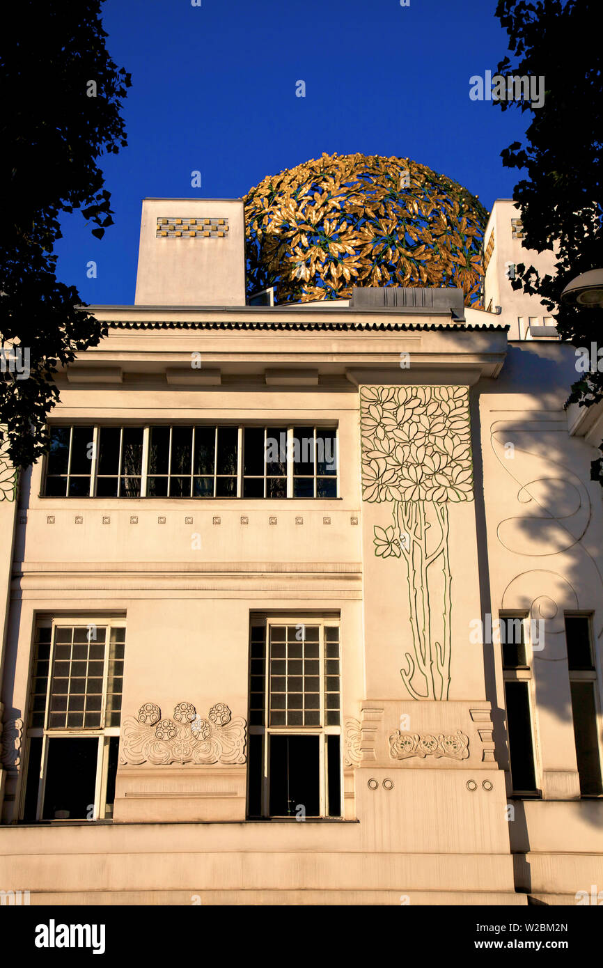 building, of vienna secession built by joseph maria... Joseph maria olbrich secession building hi-res stock photography and ...