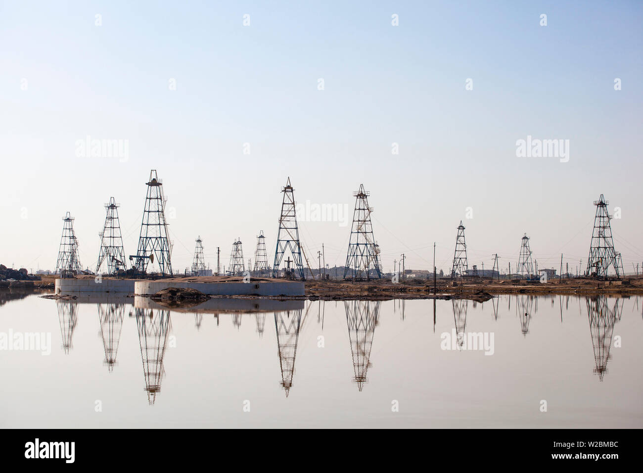 Azerbaijan, Abseron Peninsula, Oil Fields Stock Photo - Alamy