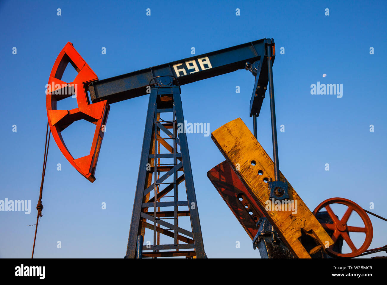 Azerbaijan, Abseron Peninsula, Oil Fields, typical oil pump jack know