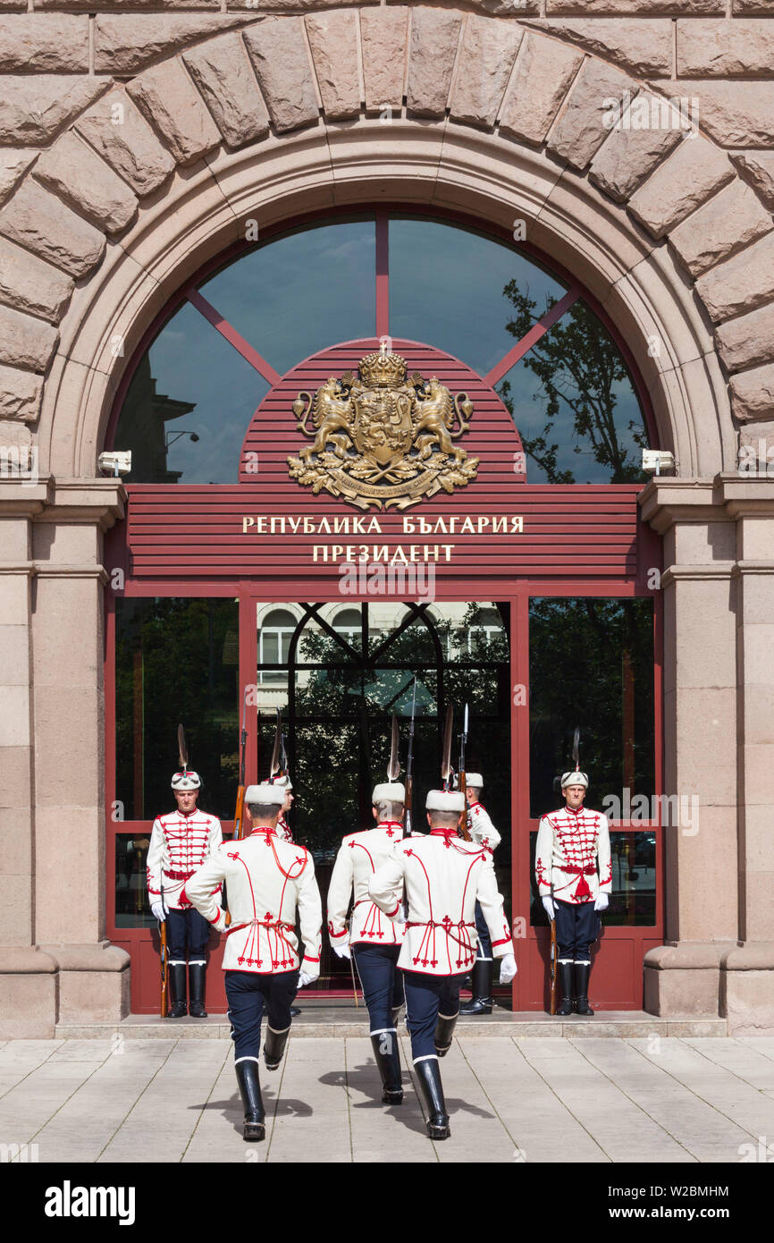 Bulgaria, Sofia, Bulgarian President's Building, changing of the guard ceremony Stock Photo