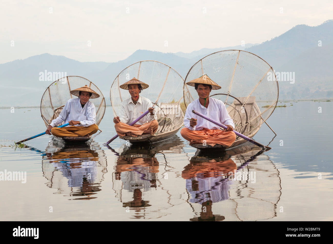 Intha Fisherman, Shan state - Inle Lake, Myanmar (Burma) Stock Photo