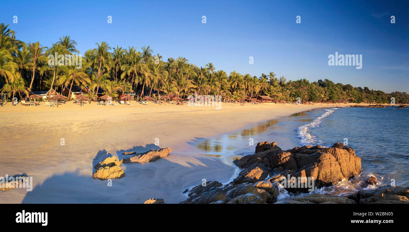 Myanmar (Burma), Rakhine State, Ngapali Beach Stock Photo