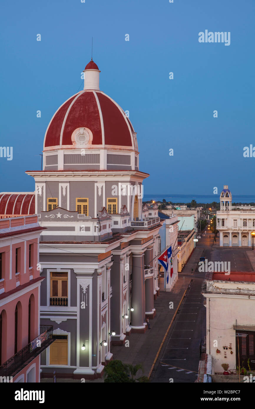 Cuba, Cienfuegos, Parque MartÃ , View of Palacio de Gobierno - now the City Hall Stock Photo