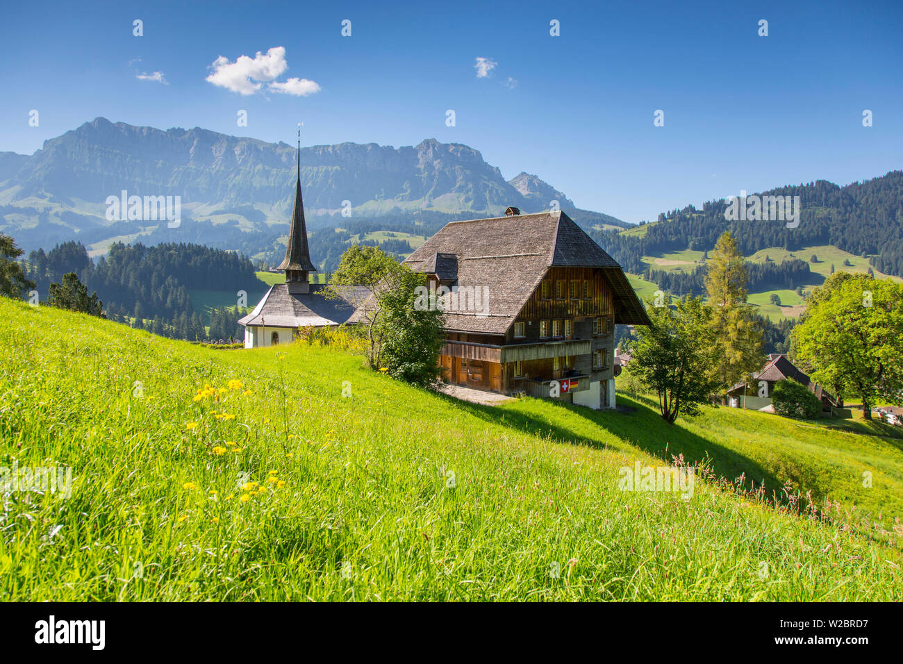 Country church in swiss alps hi-res stock photography and images - Alamy