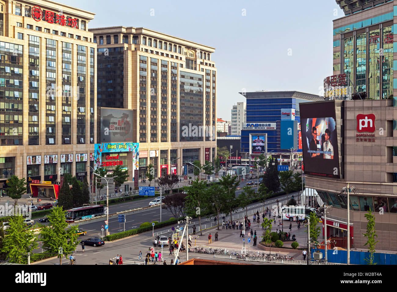 China, Beijing, Shopping Malls on Chongwenmennei Dajie Street Stock Photo