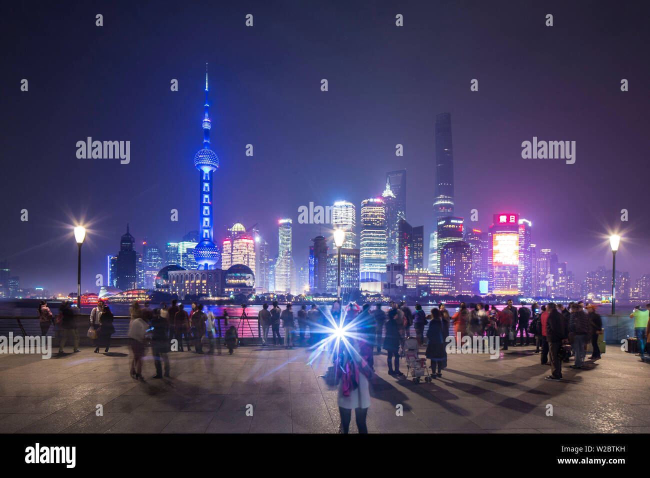Shanghai river far east hi-res stock photography and images - Alamy