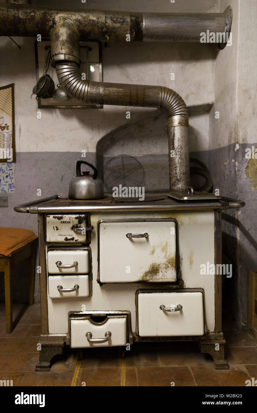 Germany, Baden-Wurttemburg, Black Forest, Haslach im Kinzigtal, Blackforest Outdoor Farm Museum, old kitchen stove Stock Photo