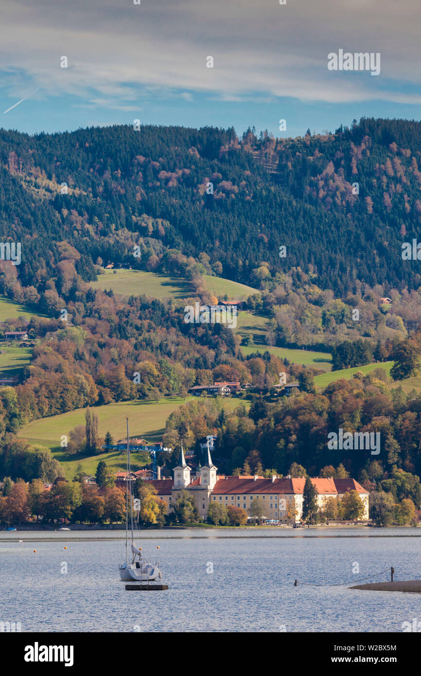 Germany, Bavaria, Tegernsee Lake District, Rottach-Eggern, view of the Tegernsee Lake Stock Photo