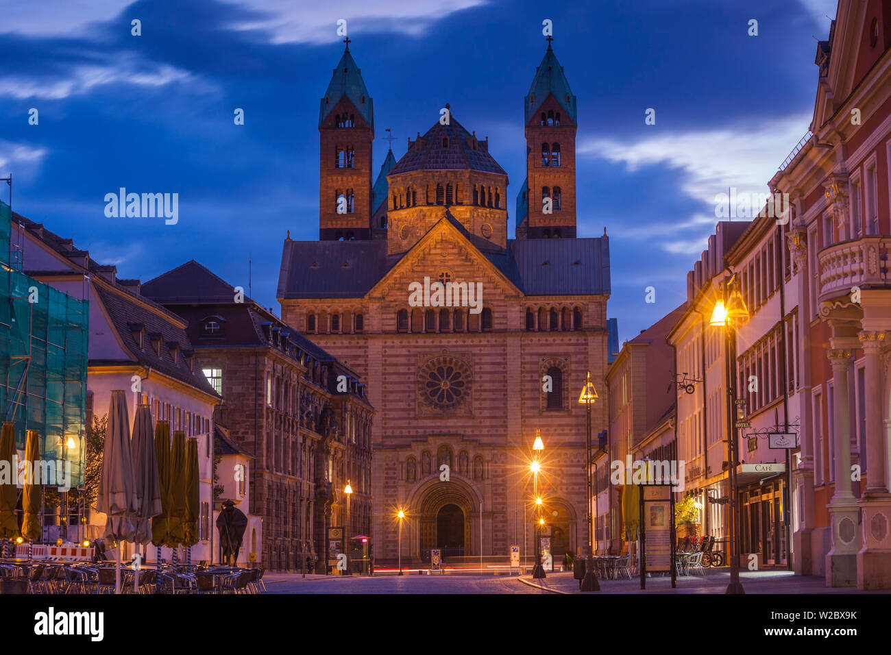 Germany, Rheinland-Pfalz, Speyer, Dom cathedral, exterior, dawn Stock Photo