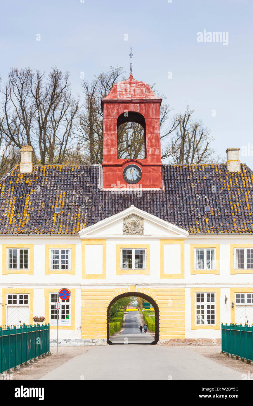 Denmark, Tasinge, Valdemars Slot Castle, castle gatehouse Stock Photo