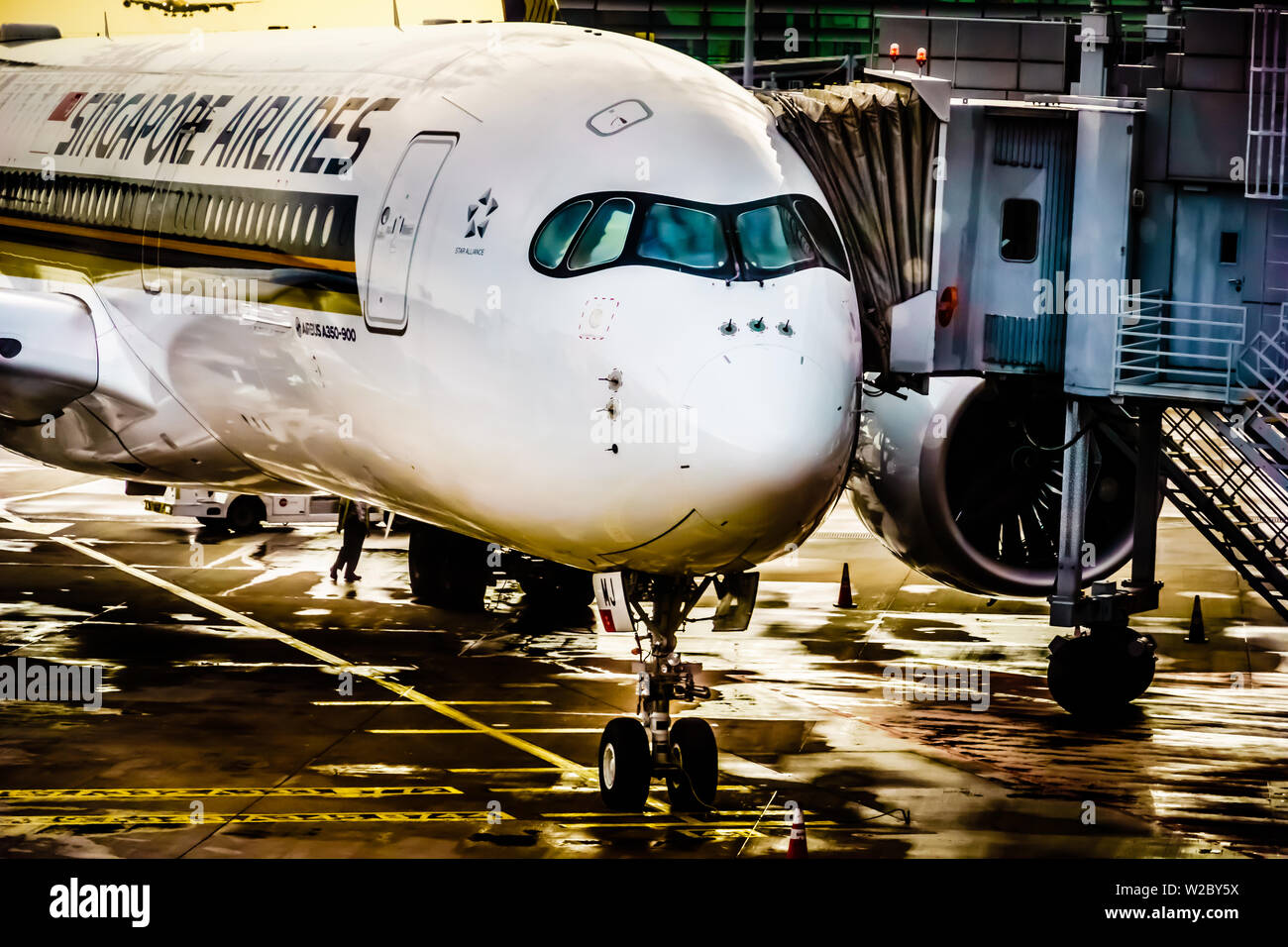 Singapore May 8 19 Singapore Airlines Airbus A350 900 Departing At Changi International Airport Terminal 3 Stock Photo Alamy