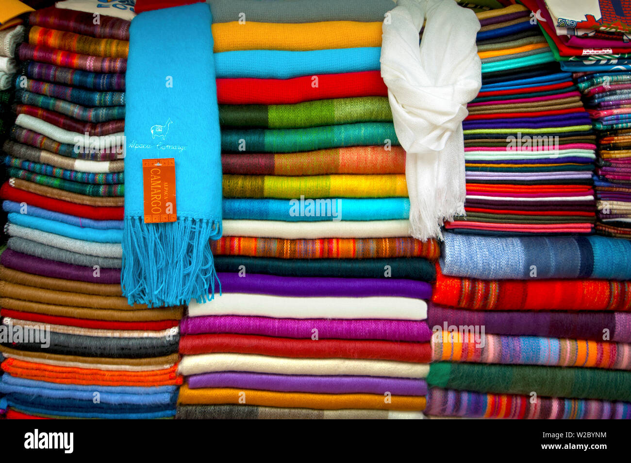Hand Woven Alpaca Blankets And Shwals, For Sale At The Mercado Artesanal La Mariscal, Quito, Ecuador Stock Photo
