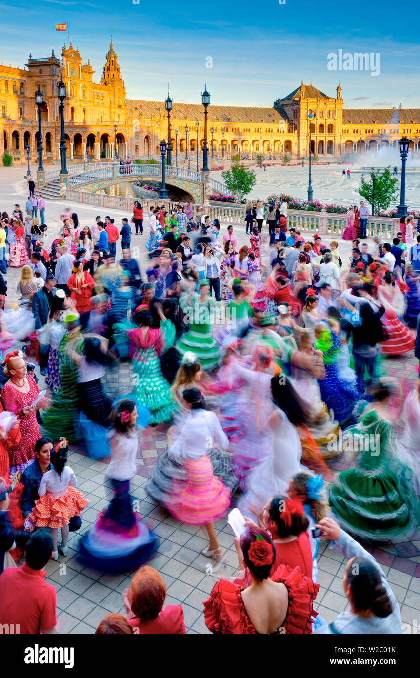 Spain, Andalucia, Seville Province, Seville, Parque de Maria Luisa (Maria Luisa Park), Plaza de Espana Stock Photo