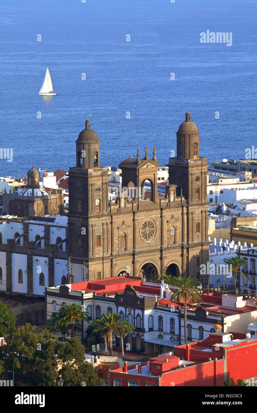 Elevated view of Santa Ana Cathedral, Vegueta Old Town, Las Palmas de Gran Canaria, Gran Canaria, Canary Islands, Spain, Atlantic Ocean, Europe Stock Photo