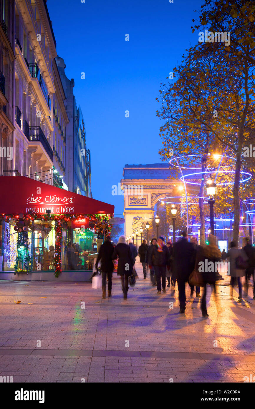 Xmas Decorations On Avenue des Champs-Elysees With Arc De Triomphe In Background,  Paris, France, Western Europe. Stock Photo