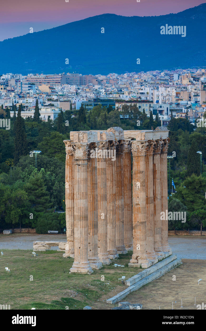 The columns of the city hi-res stock photography and images - Page 13 -  Alamy