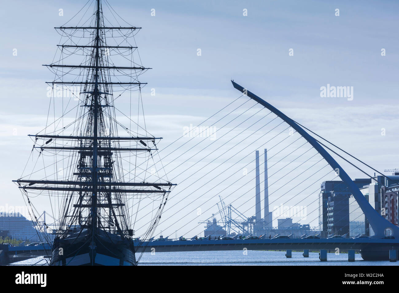 Ireland, Dublin, Docklands, Jeannie Johnston Famine ship and Docklands buildings Stock Photo