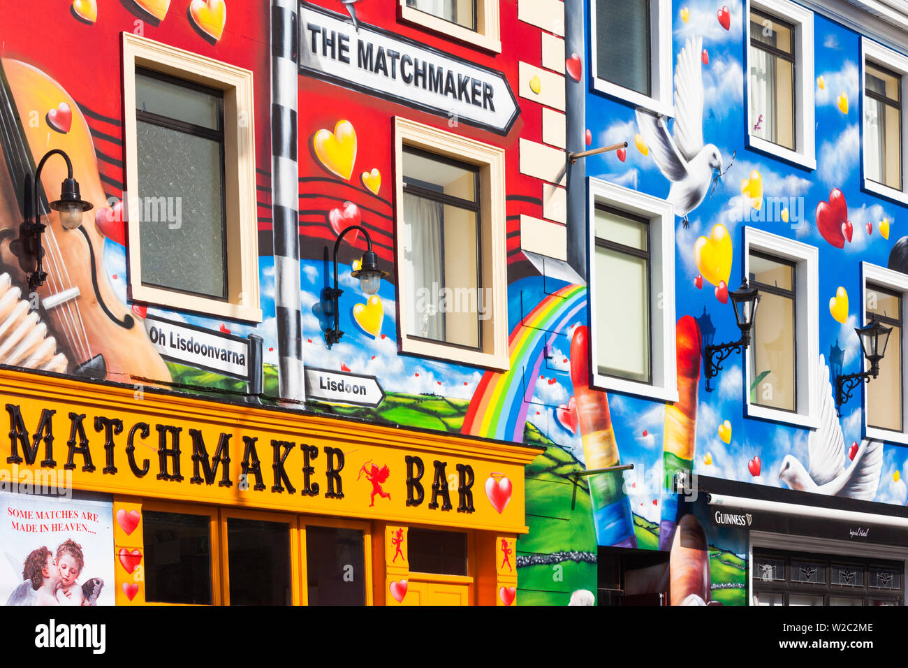 Ireland, County Clare, Lisdonvarna, colorful buildings Stock Photo