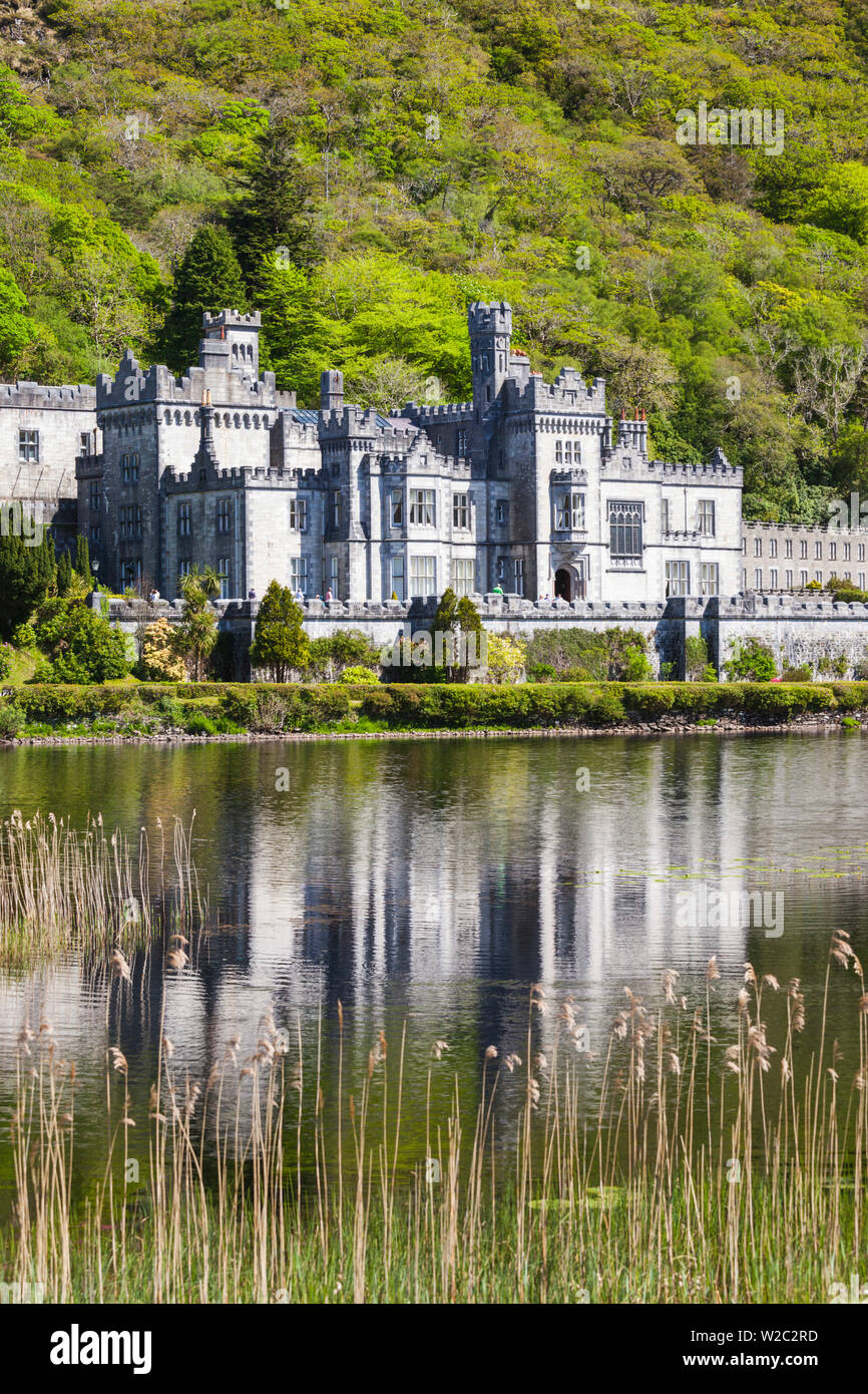 Ireland, County Galway, Kylemore, Kylemore Abbey Stock Photo