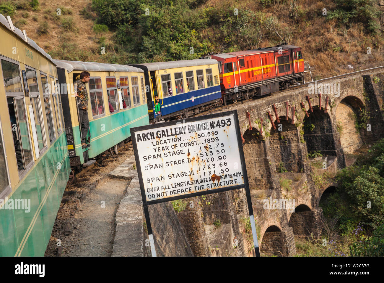 India, North-West India , The Kalkaâ€“Shimla Railway, The Himalaya Queen toy train, Arch gallery bridge no 493 Stock Photo
