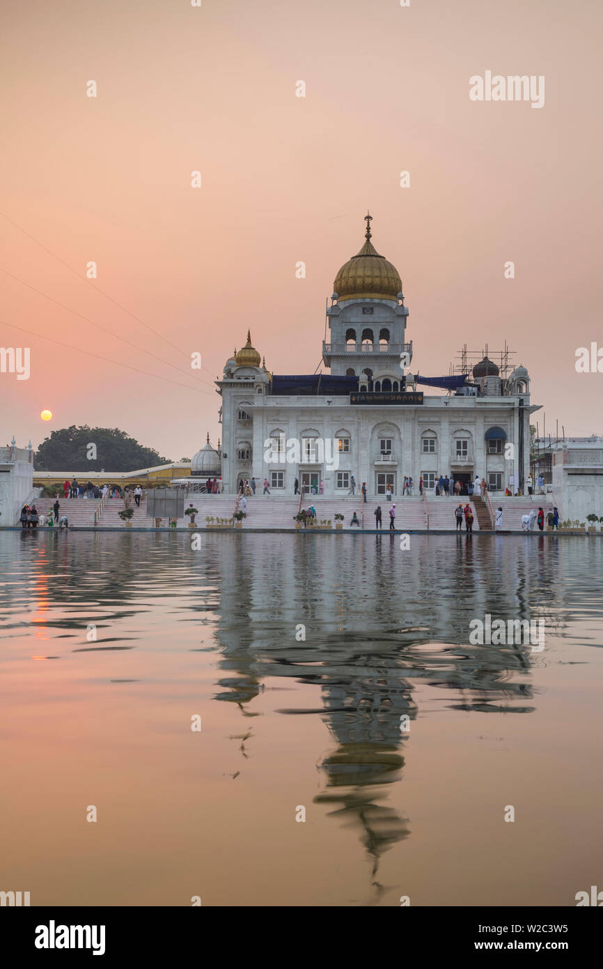 India, Delhi, New Delhi, Gurdwara Bangla Sahib, Sikh temple Stock Photo
