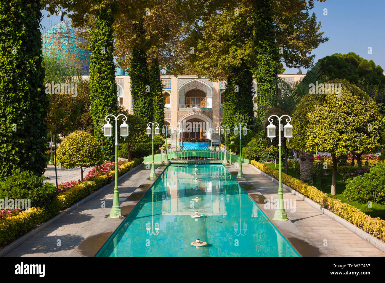 Iran, Central Iran, Esfahan, Abbasi Hotel, courtyard Stock Photo