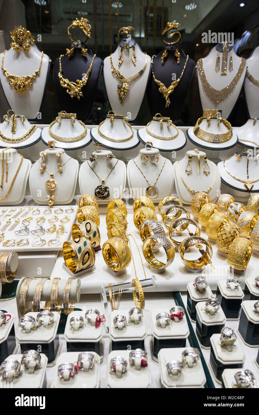 Iran, Central Iran, Esfahan, Bazar-e Honar, jewelry market Stock Photo