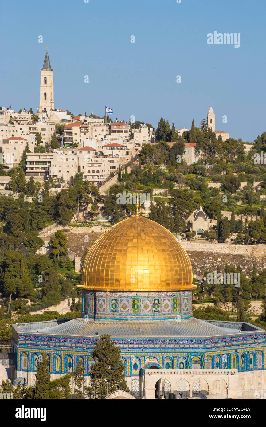 Israel, Jerusalem, View of the Old town,  Dome of the Rock on Temple Mount, and the Mount of Olives Stock Photo