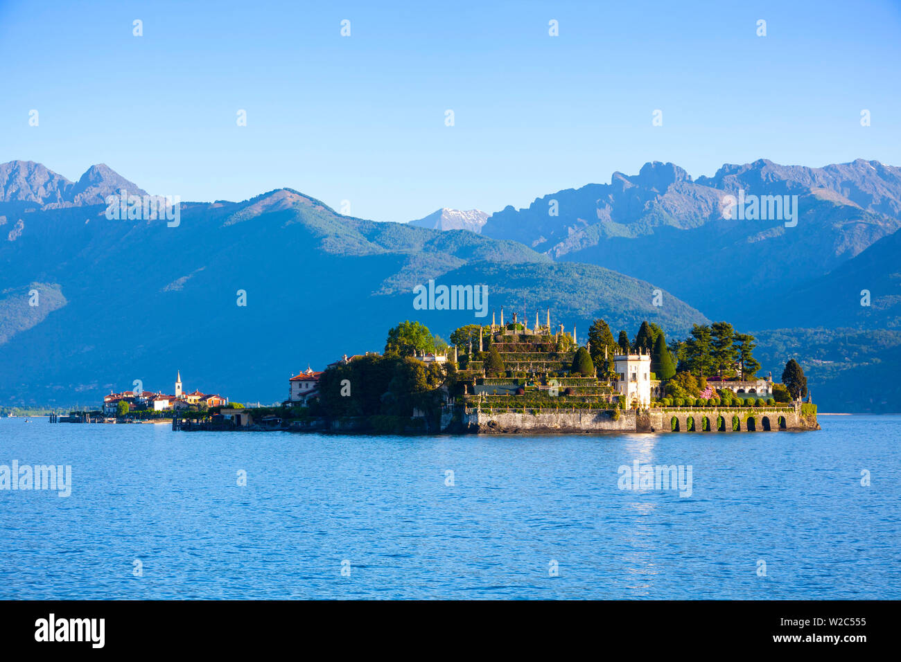 The idyllic Isola dei Pescatori & Isola Bella,  Borromean Islands, Lake Maggiore, Piedmont, Italy Stock Photo